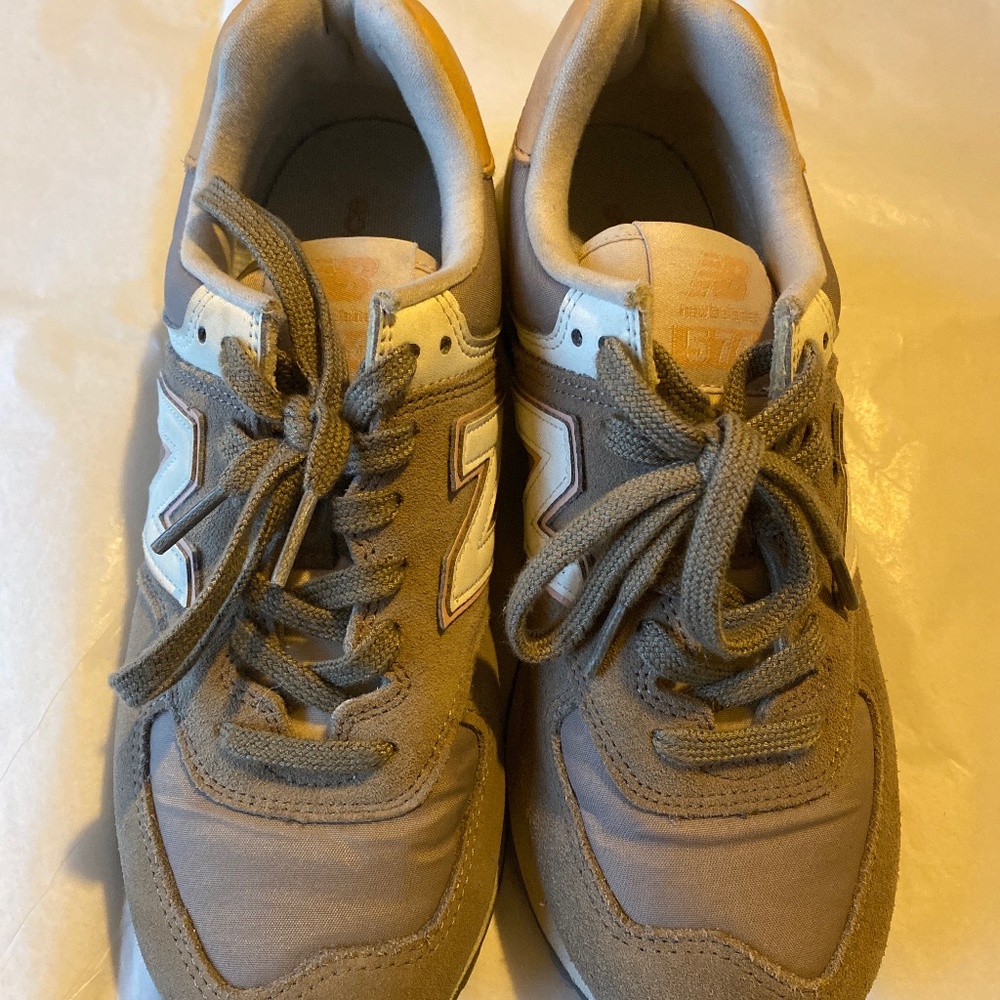 Newbalance 574 Women’s Shoes Size 8